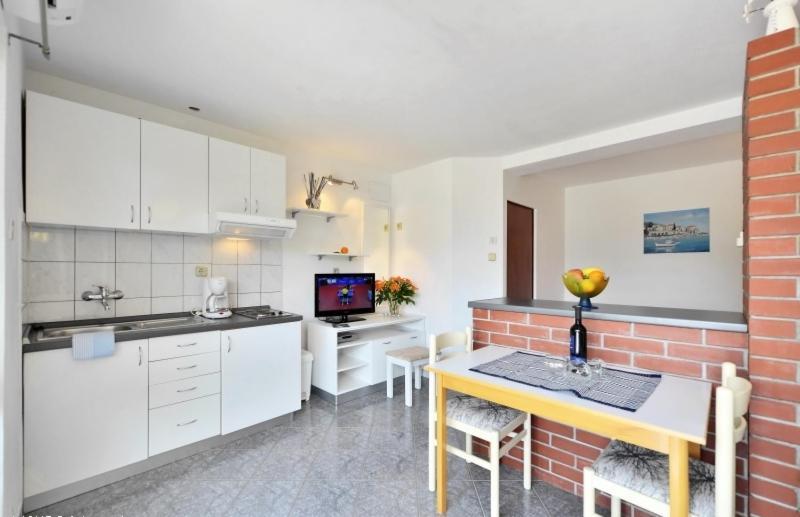 Studio Apartments 4 Two ボル エクステリア 写真